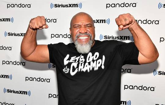Ehemaliger Schwergewichts-Champion Shannon Briggs bezeichnet Ali als ebenbürtig: "Niemand kommt ihm nahe"