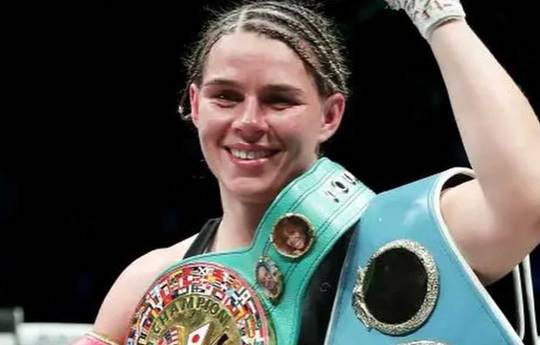 Savannah Marshall vs Shadasia Green - Date, Start time, Fight Card, Location