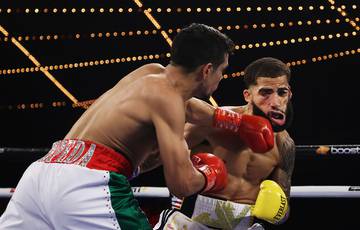 Zepeda knocks Vargas out in the first round
