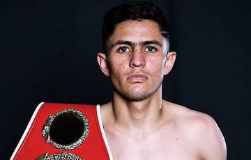 How to Watch Sunny Edwards vs Adrian Curiel - Live Stream & TV Channels