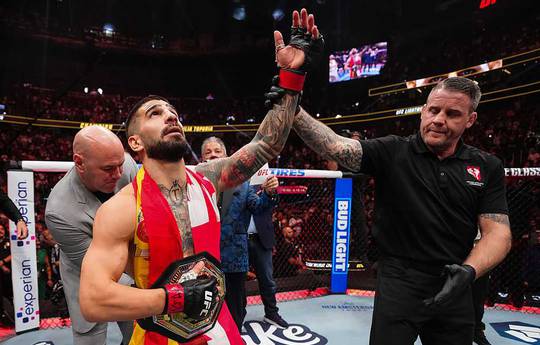 Топурия нокаутировал Оливейру и остальные результаты турнира UFC 317