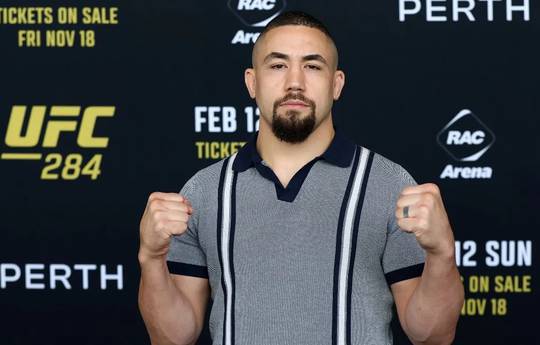 Whittaker apologized to Makhachev