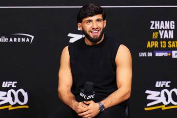 Царукян закликав UFC видалити Пімблетта з рейтингів