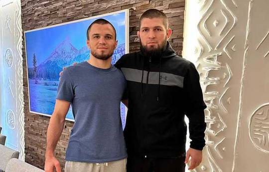 Khabib verriet, was er seinem Bruder Umar rät, der es schwer hat, in der UFC Gegner zu finden