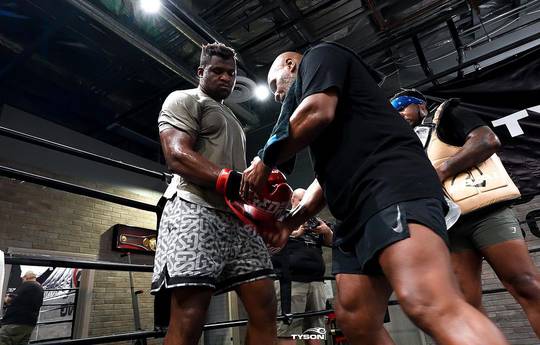 Mike Tyson believes in Ngannou against Fury