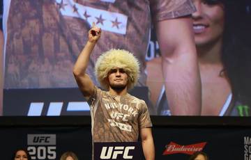 А. Нурмагомедов: «Хабиб здоров как бык, UFC придумывает ему болезни»