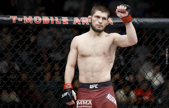 Nurmagomedov proposes fight to St-Pierre in November
