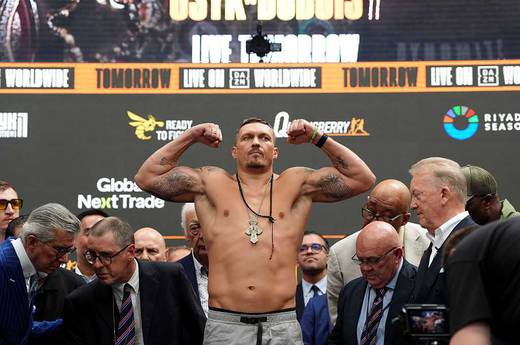 WBC призначив Усику обов'язкового претендента після добровільного захисту