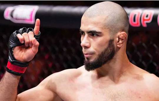 Mokaev predicted the fight between Makhachev and Della Maddalena