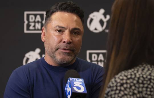 De La Hoya says Garcia-Davis could happen this year