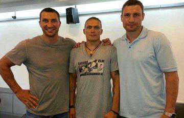 Красюк объяснил, почему Усик бросил вызов братьям Кличко в 2013-м