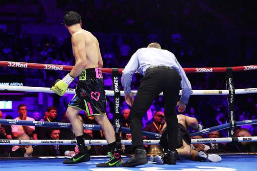 Фігероа виграв у Болла, здобув титул WBA