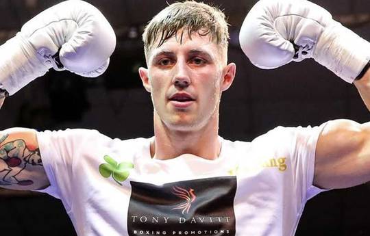 Wann findet heute Abend der Kampf Daniel Keating gegen Blake Minto statt? Ringwalks, Zeitplan, Streaming-Links