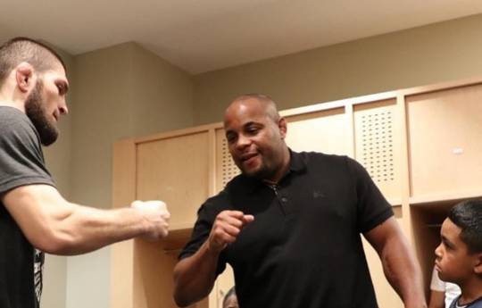 Cormier vs Miocic: Habib's support and the reaction of other fighters