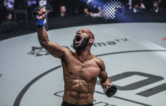 Экс-чемпион UFC может стать чемпионом Onechampionship