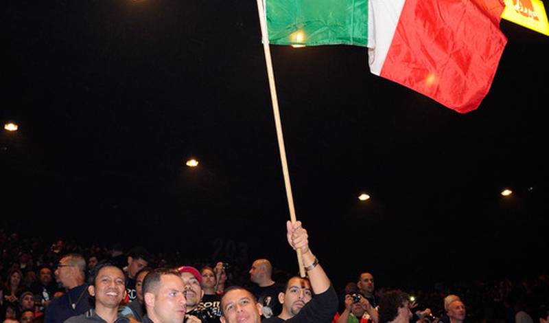 Боксерские фанаты на взвешивании перед поединком Мэнни Паккьяо - Хуан Мануэль Маркес