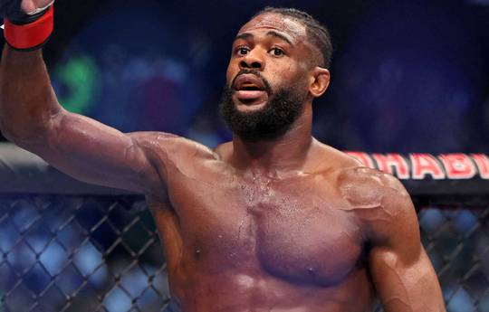 Стерлінг готовий підстрахувати бій Євлоєв – Мерфі