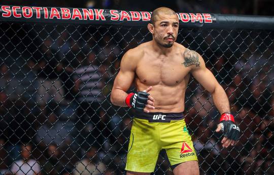 Альдо и Свонсон могут встретиться 26 января на UFC 223