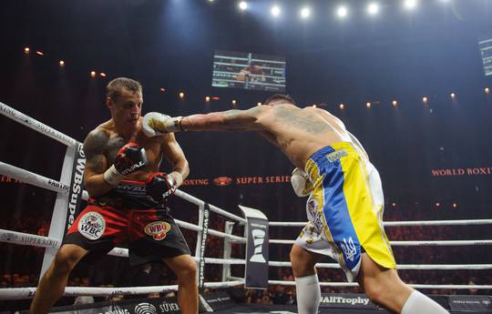 Photos: Usyk vs Briedis