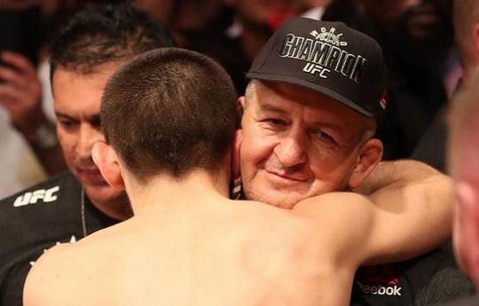 Khabib comments on the death of his father