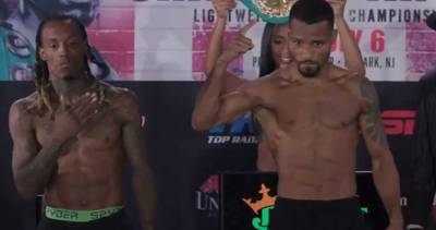 What time is O'Shaquie Foster vs Robson Conceicao tonight? Ringwalks, schedule, streaming links