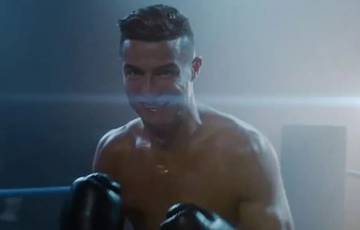 Cristiano Ronaldo spielte in einem Werbevideo für den Kampf zwischen Fury und Ngannou mit (Video)
