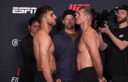 What time is UFC Fight Night 256 Tonight? Del Valle vs Matthews - Start times, Schedules, Fight Card