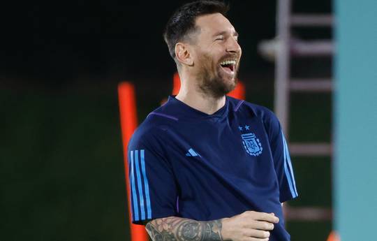 Saul Alvarez apologizes to Lionel Messi