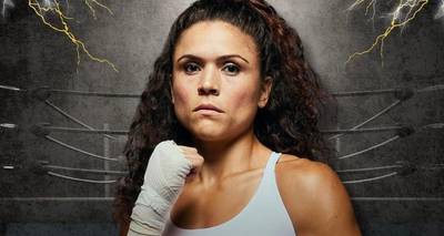 What time is Stephanie Simon vs Tanishia Lopez tonight? Ringwalks, schedule, streaming links