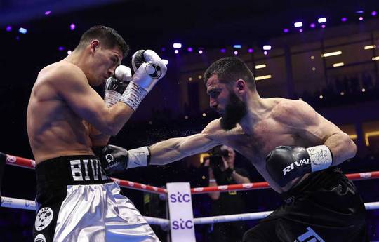 Briedis erklärte, warum er nicht an einen dritten Kampf von Bivol gegen Beterbiev glaubt