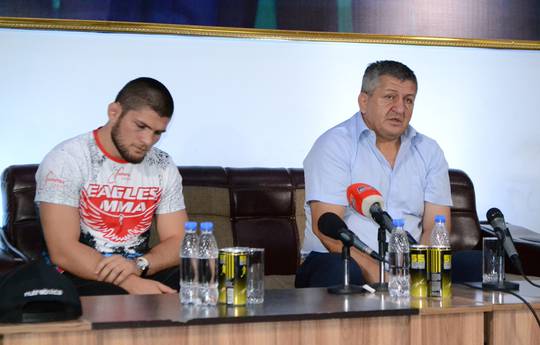 Нурмагомедов-старший рассказывает о любимом поединке Хабиба