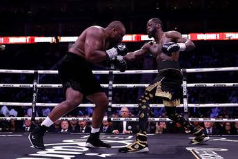 Derek Chisora Sizes Up Deontay Wilder’s Chances Against Oleksandr Usyk