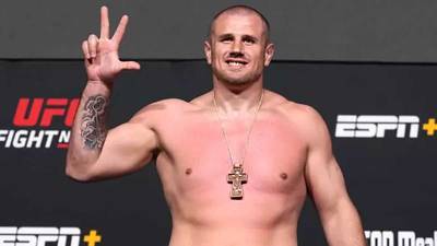 Романов - о первых бойцах UFC: "Они мне казались чудаками с другой планеты"