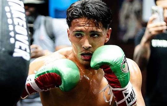 How to Watch Emiliano Vargas vs Larry Fryers - Live Stream & TV Channels