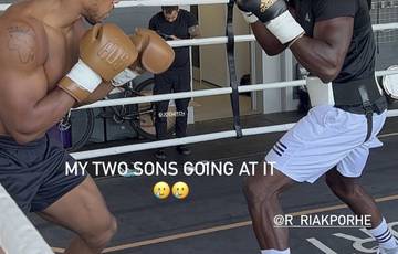 Is Joshua getting ready to fight Fury?