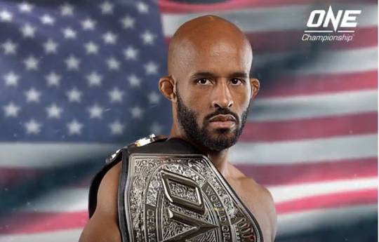 Экс-чемпион UFC выиграл Гран-при в промоушене Onechampionship