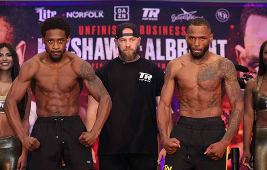 What time is Keyshawn Davis vs Nahir Albright tonight? Ringwalks, schedule, streaming links