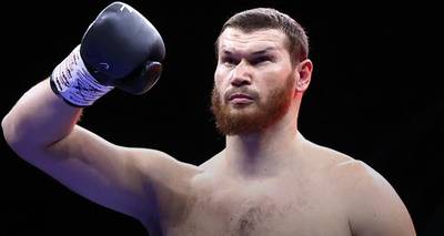 Wann findet heute Abend der Kampf Dave Allen gegen Arslanbek Makhmudov statt? Ringwalks, Zeitplan, Streaming-Links