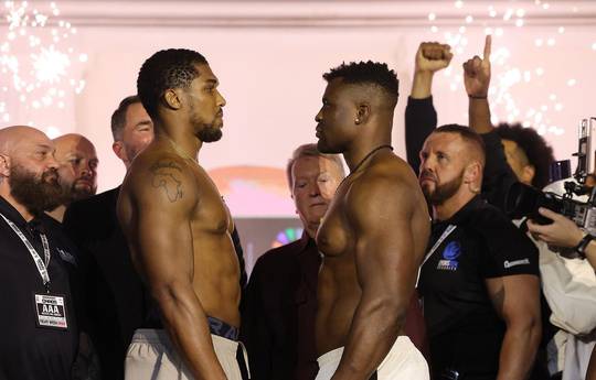 Vanavond boksen: Anthony Joshua vs Francis Ngannou Undercard - Volledige Fight Card Lijst, Schema, Volgorde