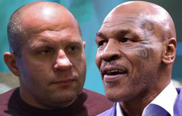 Arum sobre la pelea de Tyson con Emelianenko: "Esta pelea es irreal, un completo disparate"