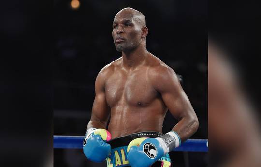 Bernard Hopkins listet die größten Boxer aller Zeiten auf und lässt eine Legende aus der Liste aus: "Er ist überbewertet"