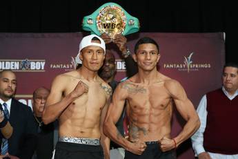 Vargas, Berchelt make weight