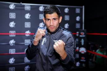 WBO calls for Crawford-Rocha fight