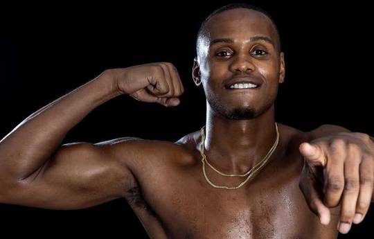 So sehen Sie Oscar Perez gegen Malik Lewis - Live Stream & TV-Kanäle