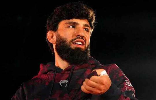 Tsarukyan to Pimblett: "You're a fake"