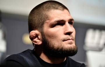 Khabib reacts to his manager's statement about the fight with Adesanya