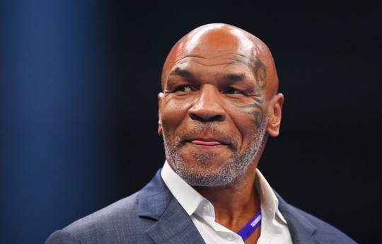 Mike Tyson: “I warned you about Ngannou’s left hook!”