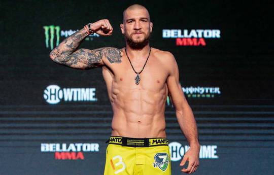 Амосов подписал контракт с UFC: есть дата боя и соперник