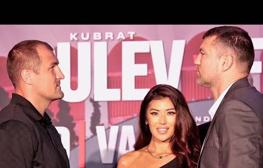 Kovalev y Pulev se reunieron en una conferencia de prensa.