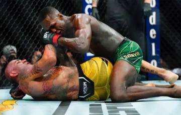 Cejudo le dijo a Adesanya cómo vencer a Pereira